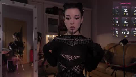 Miss Nelly online show from February 10, 10:13 pm