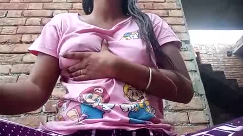 sunali_jain03 online show from April 2, 2:09 am