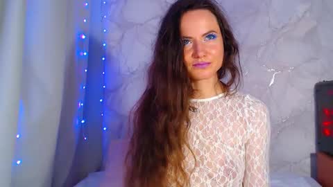 Snapshot of sunloveandwe chatting on October 5, 5:29 pm Mistress Eve online show from October 5, 5:29 pm