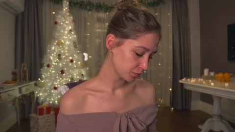 Snapshot of sunnblissett chatting on December 25, 2:56 pm Kate online show from December 25, 2:56 pm