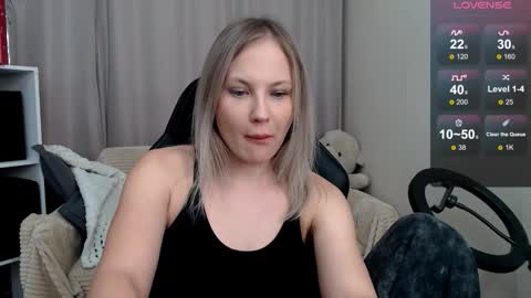 Naomi online show from January 13, 1:15 pm