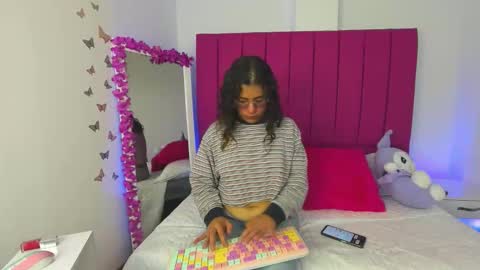 Sunny Smiith online show from October 23, 4:35 pm