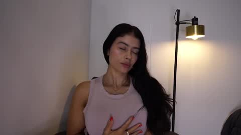 Snapshot of sunnymorrison chatting on February 20, 1:08 pm sol online show from February 20, 1:08 pm