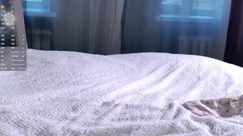 Snapshot of sunnyrisha chatting on October 3, 5:12 am Risha online show from October 3, 5:12 am