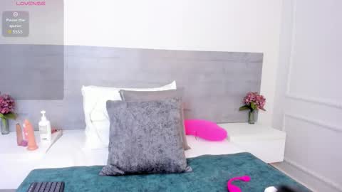 Snapshot of sunnywhitee chatting on September 30, 7:30 pm sunnywhitee online show from September 30, 7:30 pm
