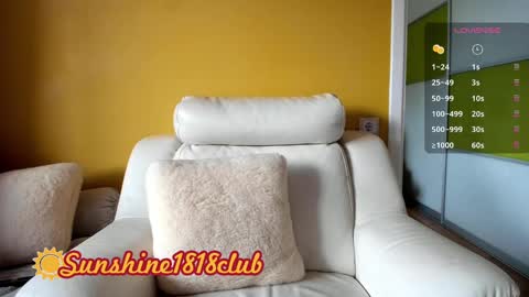 Snapshot of sunshine1818club chatting on February 27, 7:01 am Angela Sunshine1818club online show from February 27, 7:01 am