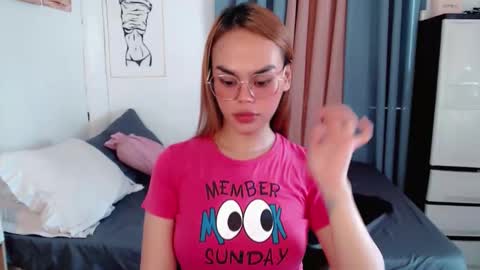 Im val online show from February 25, 7:07 am