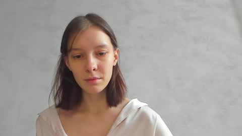 Una online show from February 10, 6:38 am