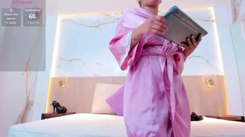 Susan online show from November 22, 1:25 pm