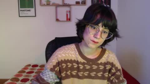 Snapshot of susana_w chatting on February 12, 9:22 pm susana_w online show from February 12, 9:22 pm