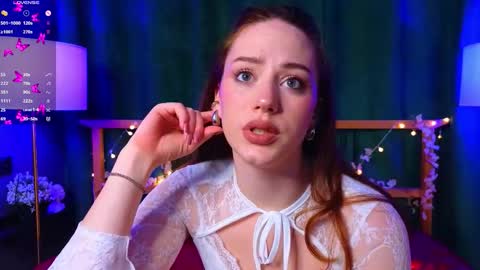 Stacy online show from December 2, 8:44 pm