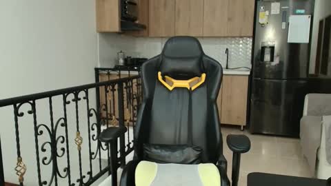 Susan Rhodes online show from February 19, 10:48 am