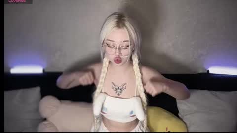 Sue online show from October 26, 1:06 pm