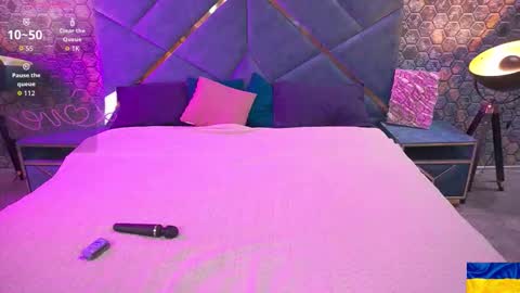 Susie online show from October 4, 7:51 pm