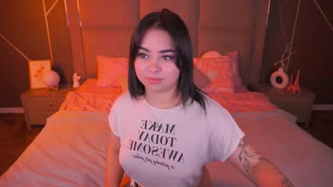 Susie online show from February 2, 10:20 pm