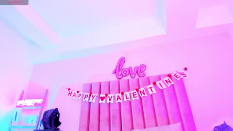 Snapshot of sussan_nicolle1 chatting on February 14, 1:08 pm Sussan Nicole online show from February 14, 1:08 pm