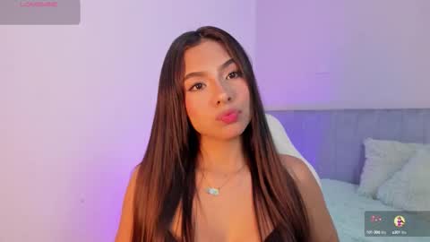 Snapshot of sussy_sweet4u chatting on October 14, 8:06 am sussy_sweet4u online show from October 14, 8:06 am