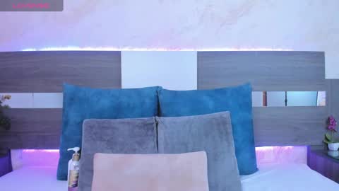 Susan  online show from March 6, 9:20 pm