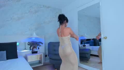 Susan  online show from September 11, 8:20 pm