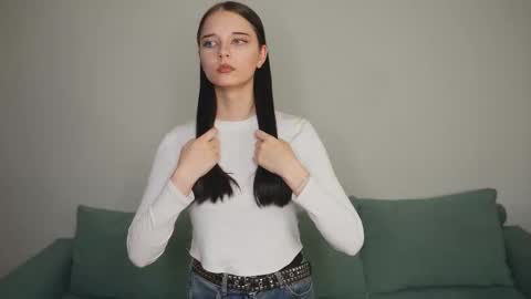 Sena online show from December 5, 7:37 pm