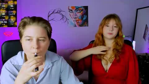 Snapshot of suzi_love chatting on October 18, 5:43 am suzi_love online show from October 18, 5:43 am