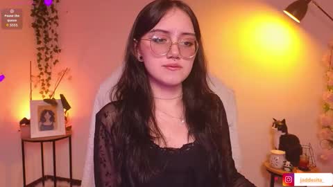 Snapshot of suzumi_ chatting on October 22, 5:01 am Jadde online show from October 22, 5:01 am