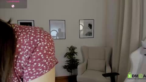 Suzy  next stream  Thursday Friday Saturday online show from January 31, 2:15 am