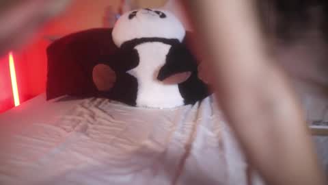 suzysuza online show from October 14, 4:09 pm