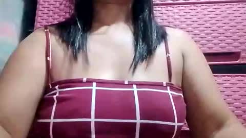 suzzie_hot online show from October 19, 2:30 pm