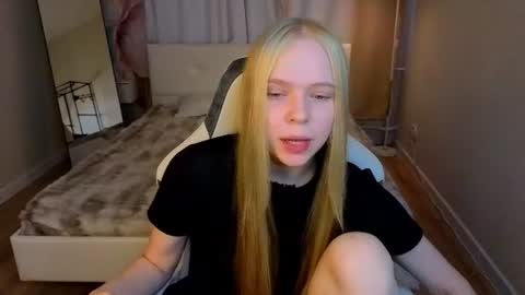 Sweeeet Angell online show from July 27, 1:02 am