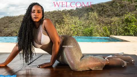 Snapshot of sweer_oshun chatting on December 3, 4:39 pm Evangeline online show from December 3, 4:39 pm