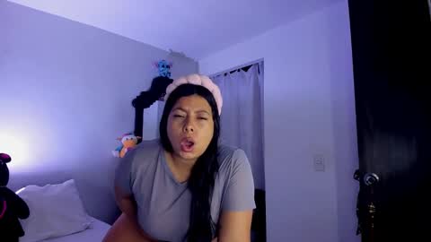 sweet online show from February 24, 12:54 am