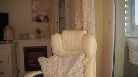 free  online show from February 13, 12:29 pm