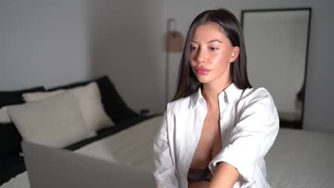 Snapshot of sweet_and_honest chatting on September 29, 8:47 pm Dorothea online show from September 29, 8:47 pm