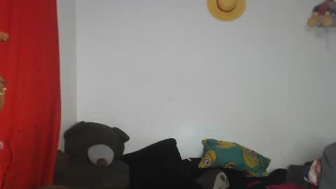 Bubbles online show from October 1, 10:15 pm