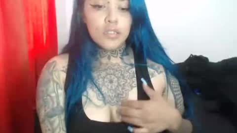 Bubbles online show from February 25, 8:32 pm