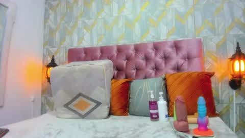sweet_candy_sex1 online show from July 16, 2:27 am