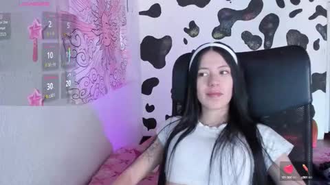 Snapshot of sweet_celeste__ chatting on October 6, 9:08 pm CELEST online show from October 6, 9:08 pm