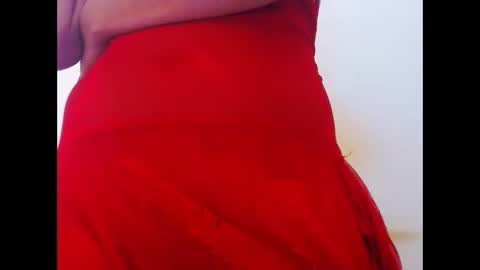 Snapshot of sweet_cherrybabe chatting on December 4, 1:47 am Sweet Cherry online show from December 4, 1:47 am