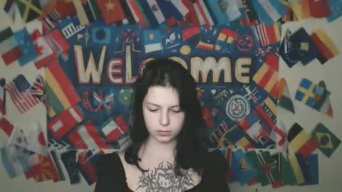 Ivy online show from September 25, 12:04 pm