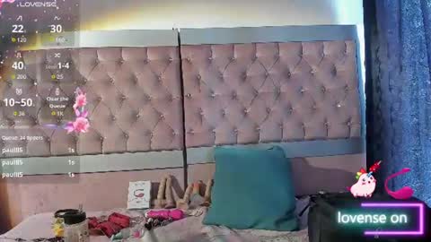  emmili  online show from July 8, 12:40 pm