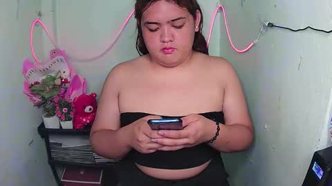 Snapshot of sweet_frex123 chatting on September 23, 7:39 am sweet_frex123 online show from September 23, 7:39 am