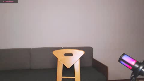 sweet_girl8484 online show from March 13, 4:19 pm