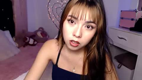 Hannah online show from July 18, 3:21 am