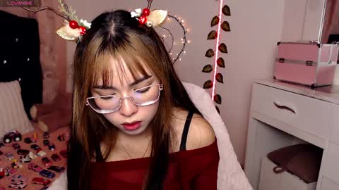 Hannah online show from June 15, 2:34 am