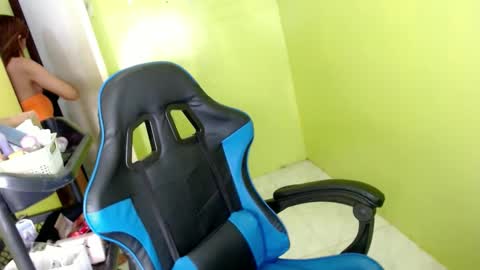 hazel online show from December 11, 9:19 am