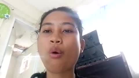 Snapshot of sweet_jez chatting on October 14, 12:46 am sweet_jez online show from October 14, 12:46 am