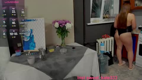 Snapshot of sweet_kate333 chatting on October 16, 2:14 am Kate online show from October 16, 2:14 am