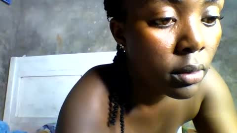 kiki online show from May 29, 7:56 pm