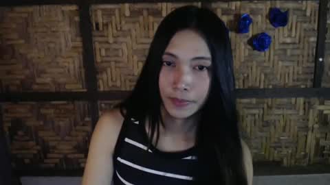 sweet_lady14 online show from May 20, 2:47 pm
